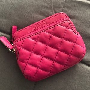 Adorable Coach Coin Purse / Cardhold